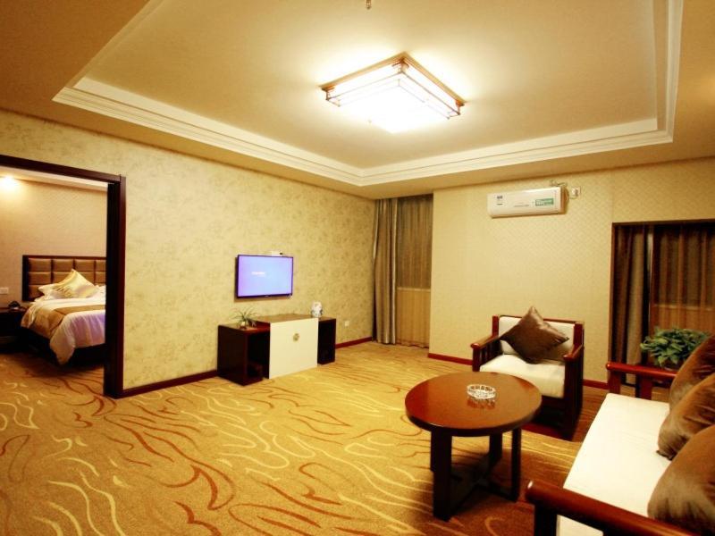 Greentree Inn Jiangxi Jindezhen People Square Jindin Business Hotel Csingtöcsen Kültér fotó