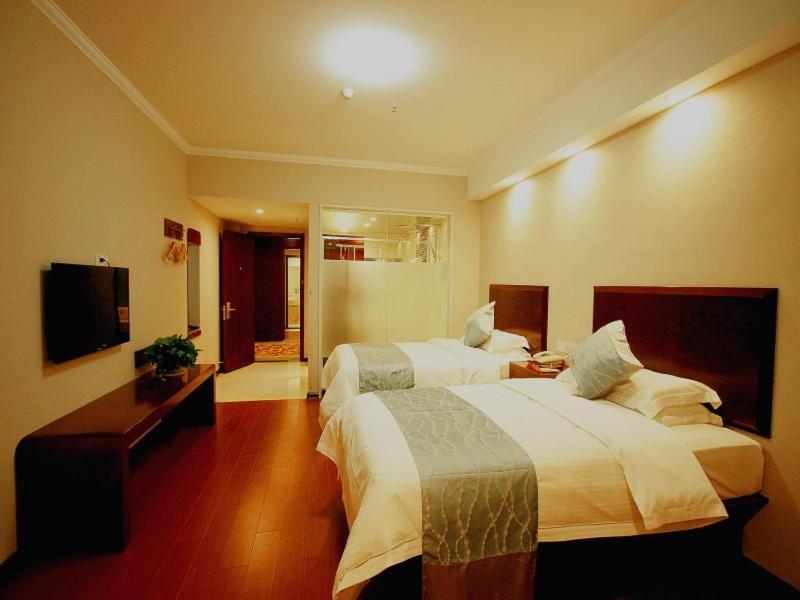 Greentree Inn Jiangxi Jindezhen People Square Jindin Business Hotel Csingtöcsen Kültér fotó