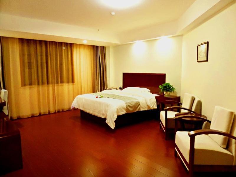 Greentree Inn Jiangxi Jindezhen People Square Jindin Business Hotel Csingtöcsen Kültér fotó