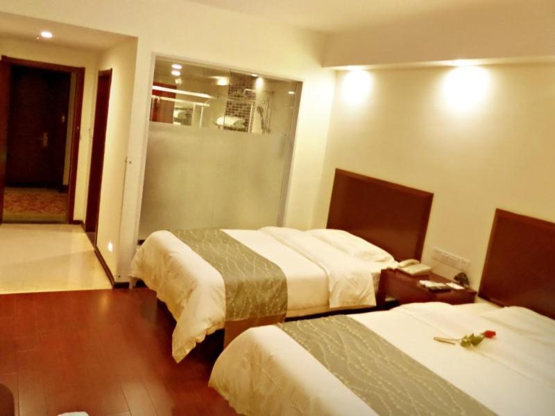 Greentree Inn Jiangxi Jindezhen People Square Jindin Business Hotel Csingtöcsen Kültér fotó